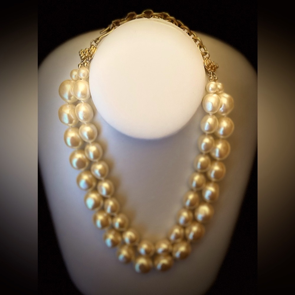 Carolee Original Necklace Romantic Faux Rich Double strand Pearl Necklace Unisex